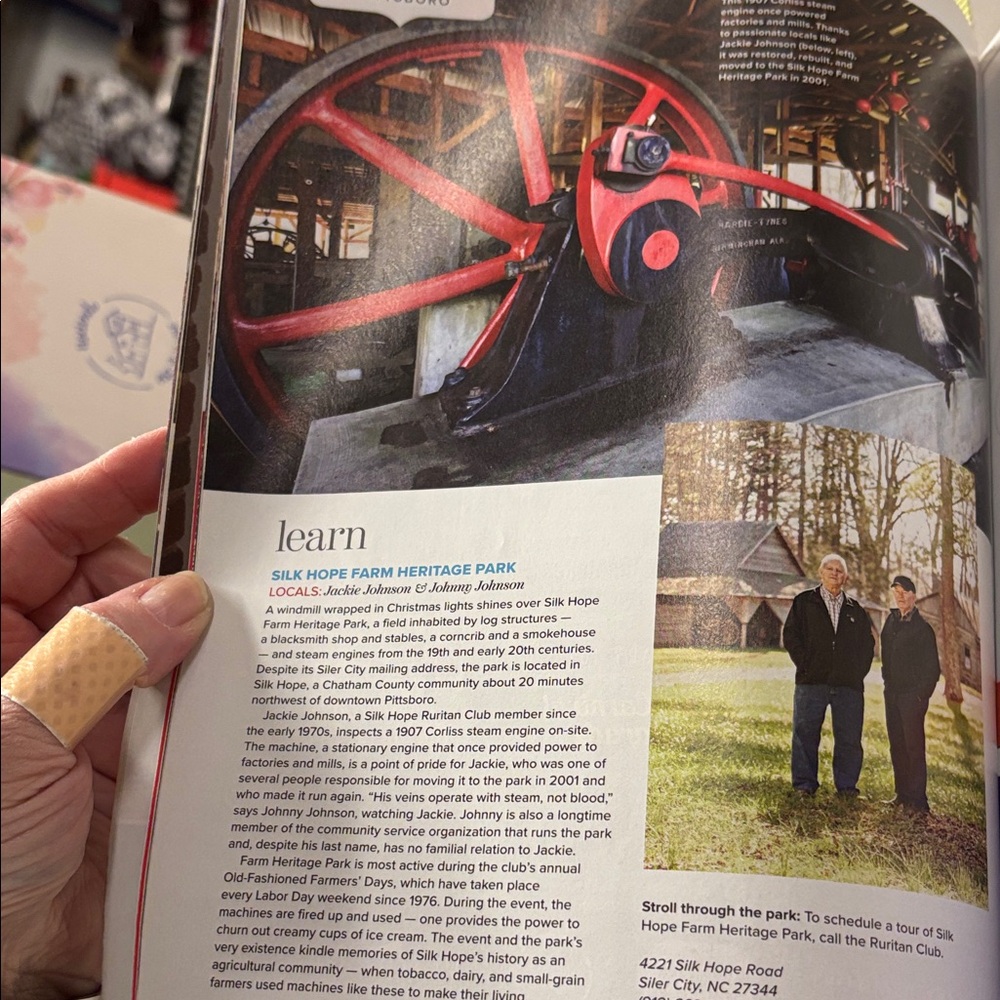 Magazine - December Issue - Picture 11 of 12